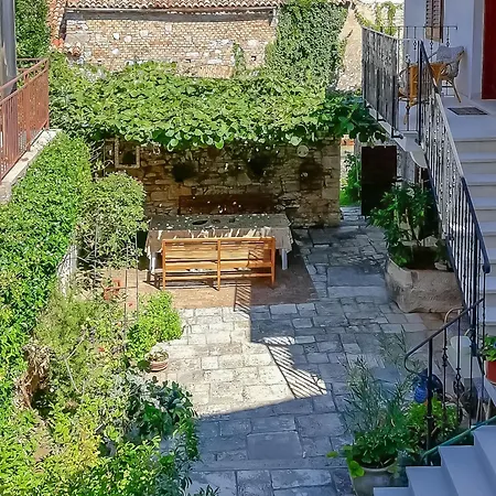 Forlani-1 By Interhome