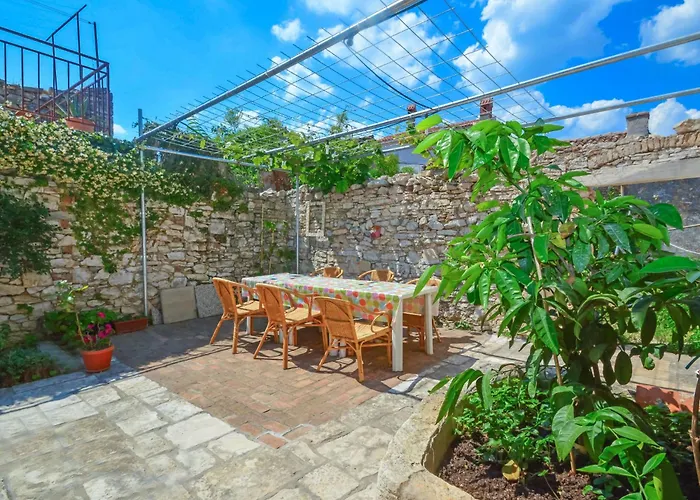 Forlani-1 By Interhome דירה וודניאן